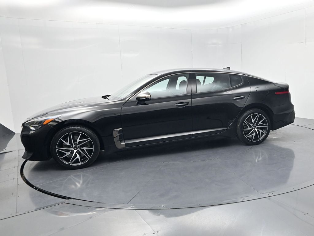 2023 Kia Stinger GT-Line