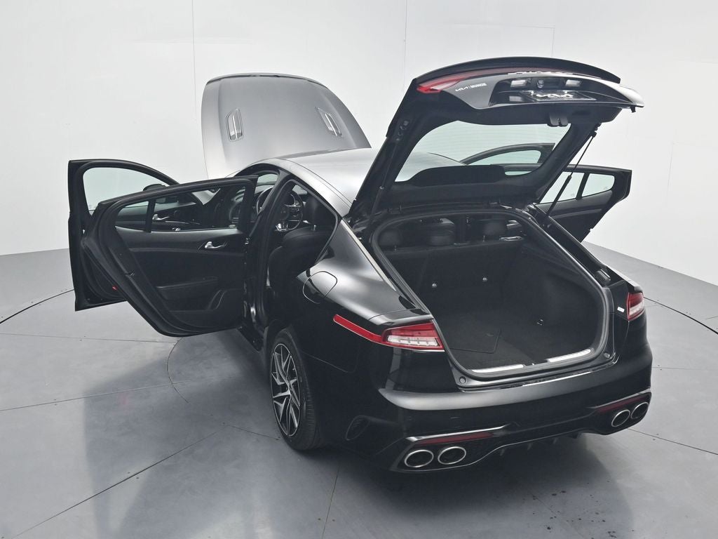 2023 Kia Stinger GT-Line