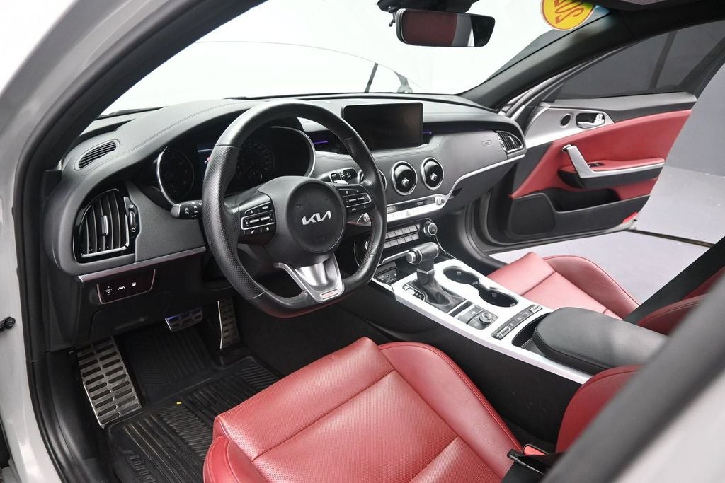 2022 Kia Stinger GT1