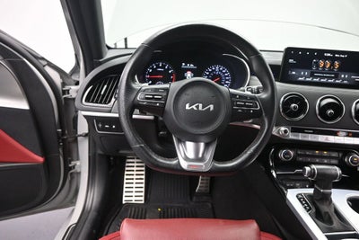 2022 Kia Stinger GT1