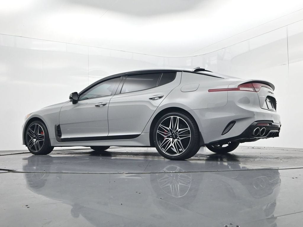 2022 Kia Stinger GT1