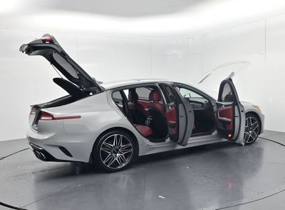2022 Kia Stinger GT1