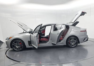 2022 Kia Stinger GT1