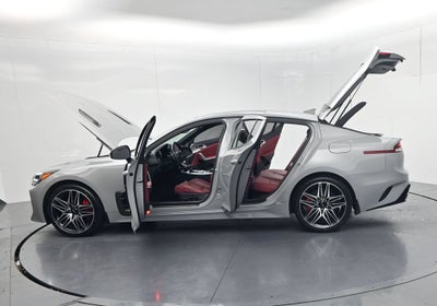 2022 Kia Stinger GT1