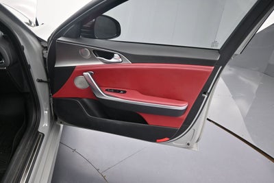 2019 Kia Stinger GT2