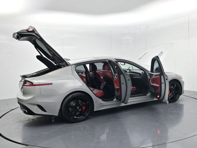 2019 Kia Stinger GT2