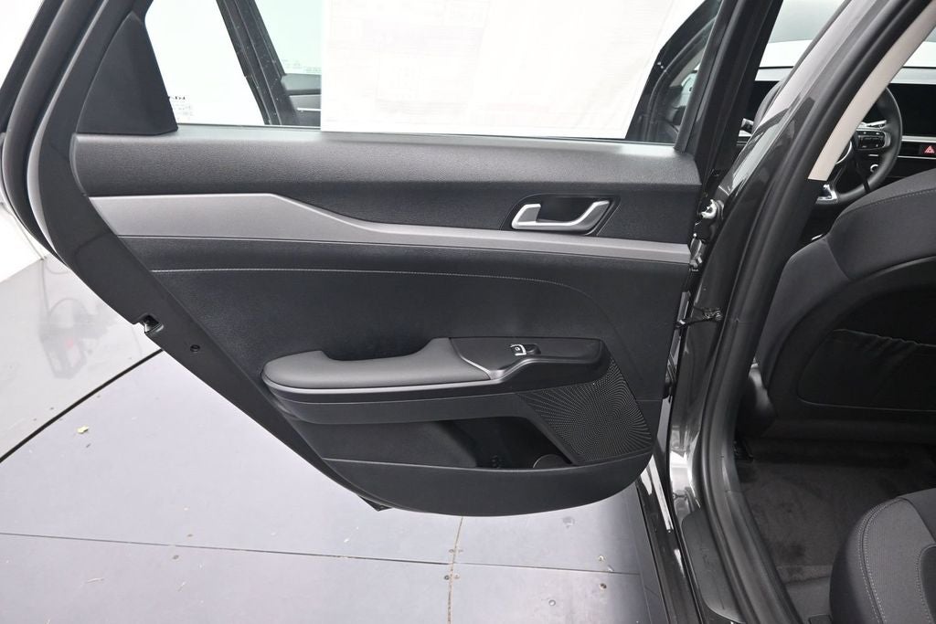 2026 Kia K5 LXS