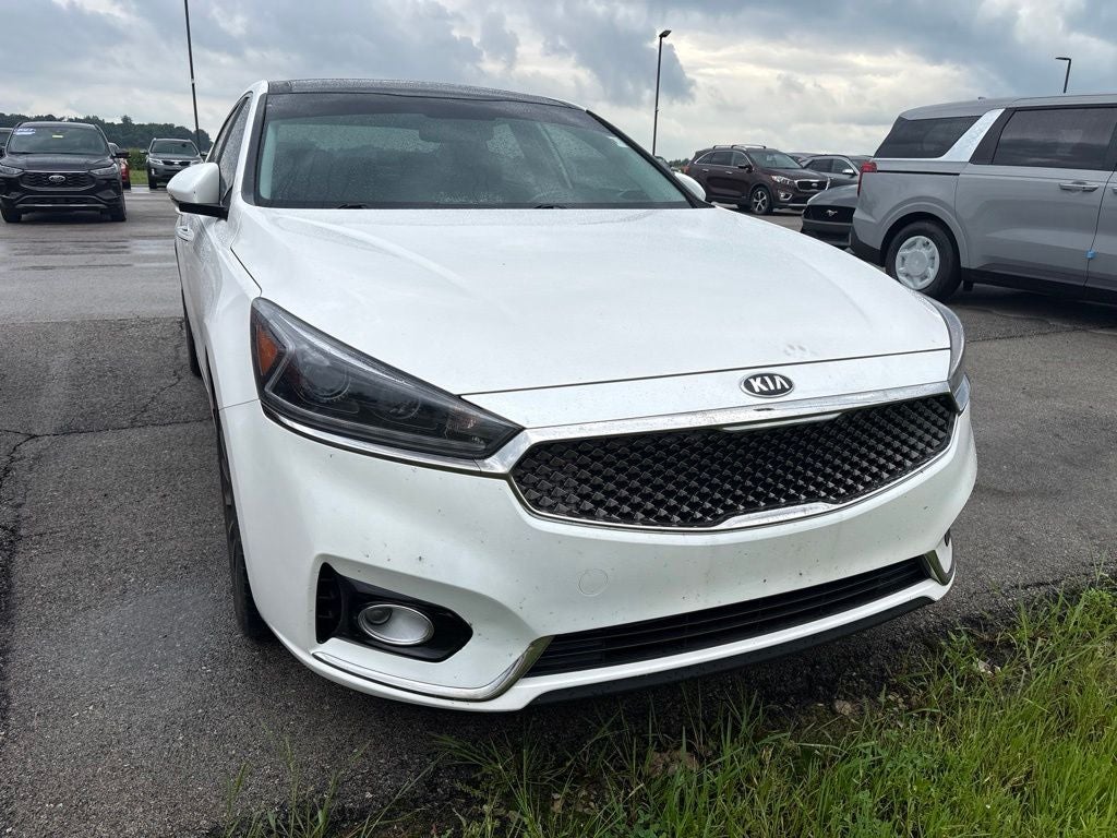Used 2017 Kia Cadenza Premium with VIN KNALC4J12H5042524 for sale in Muncie, IN