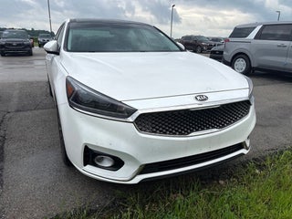 2017 Kia Cadenza Premium
