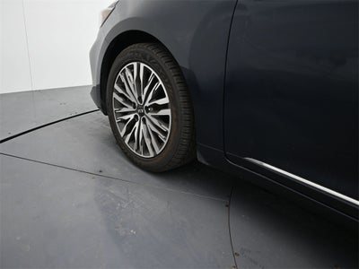 2020 Kia Cadenza Technology