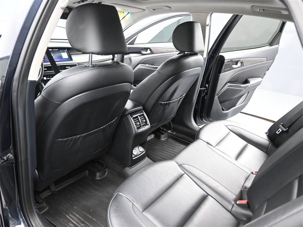 2020 Kia Cadenza Technology