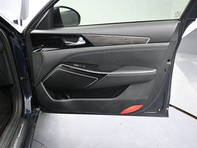 2020 Kia Cadenza Technology