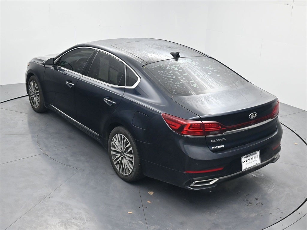 2020 Kia Cadenza Technology