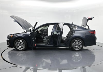 2020 Kia Cadenza Technology