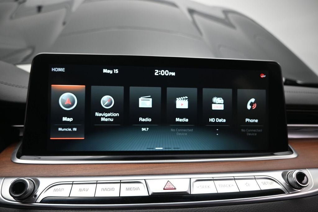 2020 Kia K900 Luxury