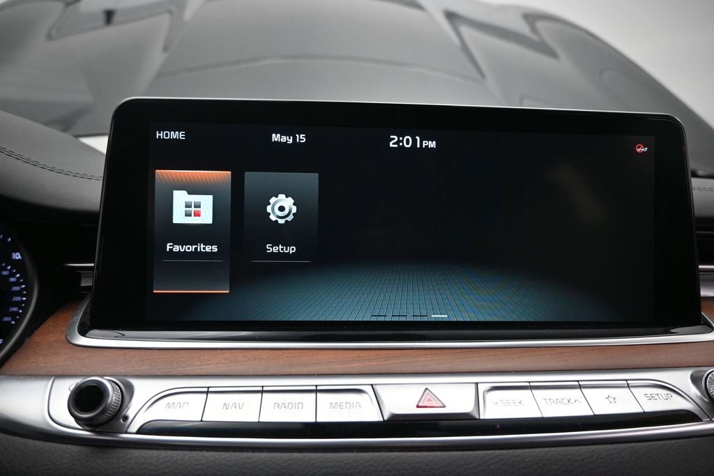 2020 Kia K900 Luxury