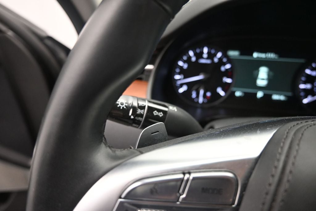 2020 Kia K900 Luxury