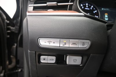 2020 Kia K900 Luxury