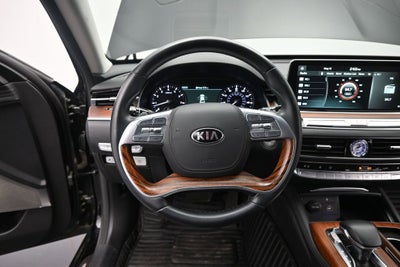 2020 Kia K900 Luxury