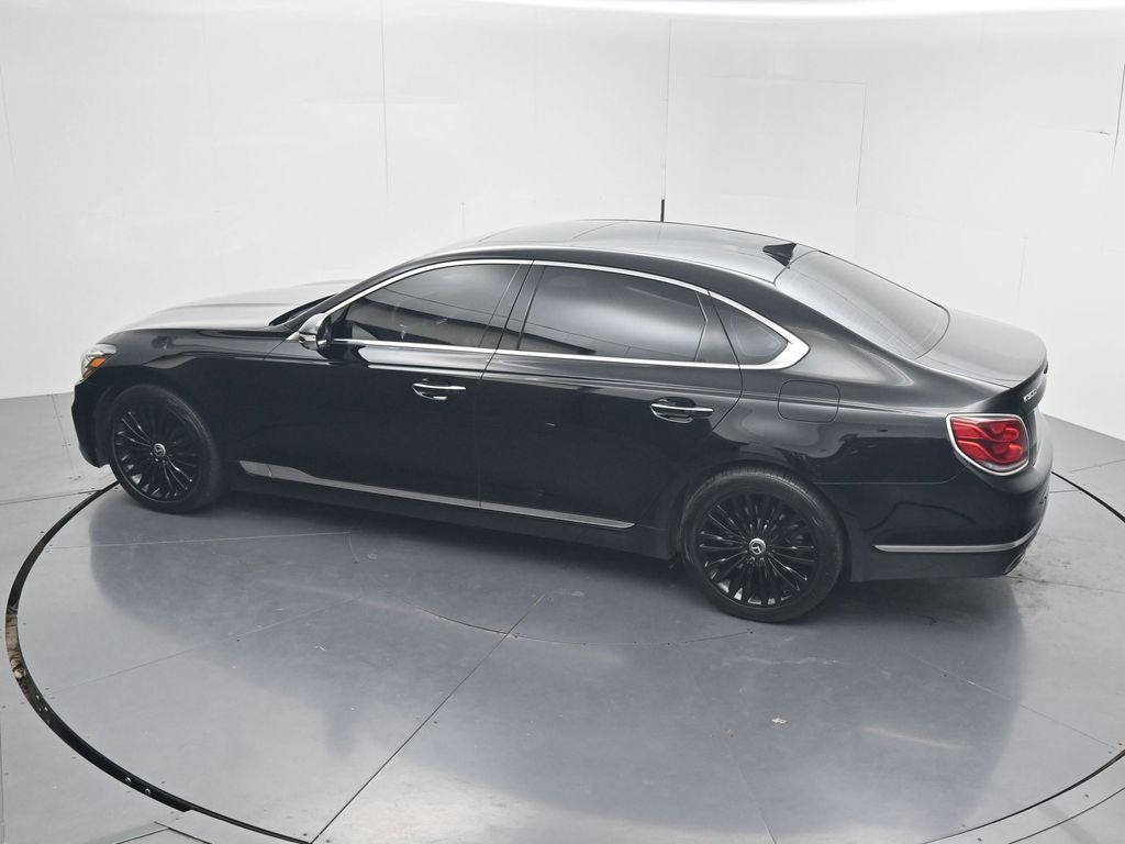 2020 Kia K900 Luxury