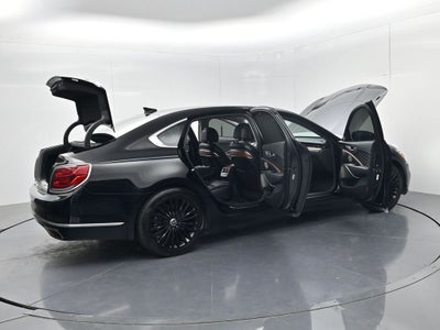 2020 Kia K900 Luxury