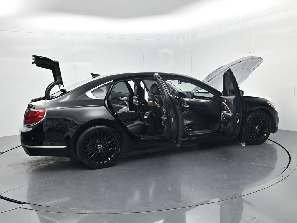 2020 Kia K900 Luxury