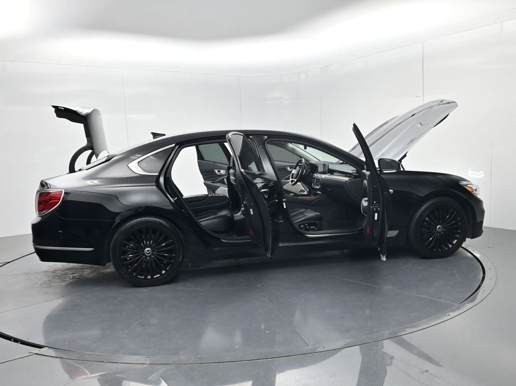 2020 Kia K900 Luxury