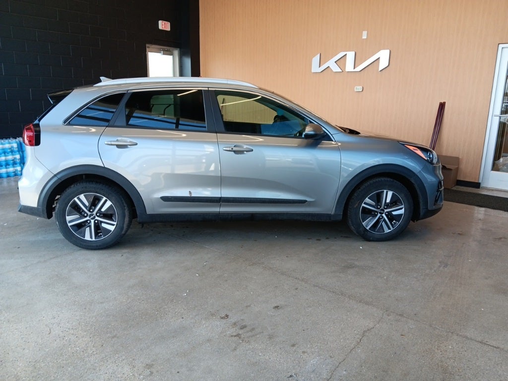2022 Kia Niro Plug-In Hybrid LXS