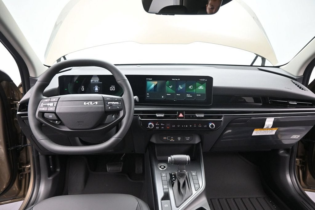 2027 Kia Niro LX