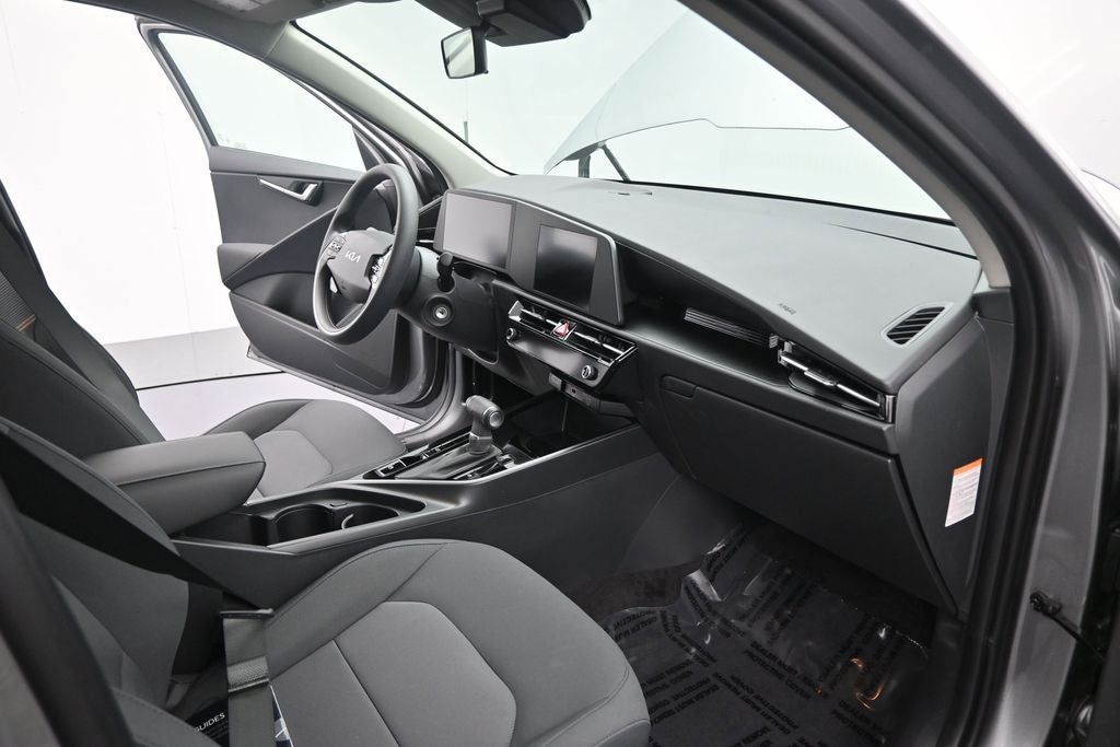 2026 Kia Niro LX