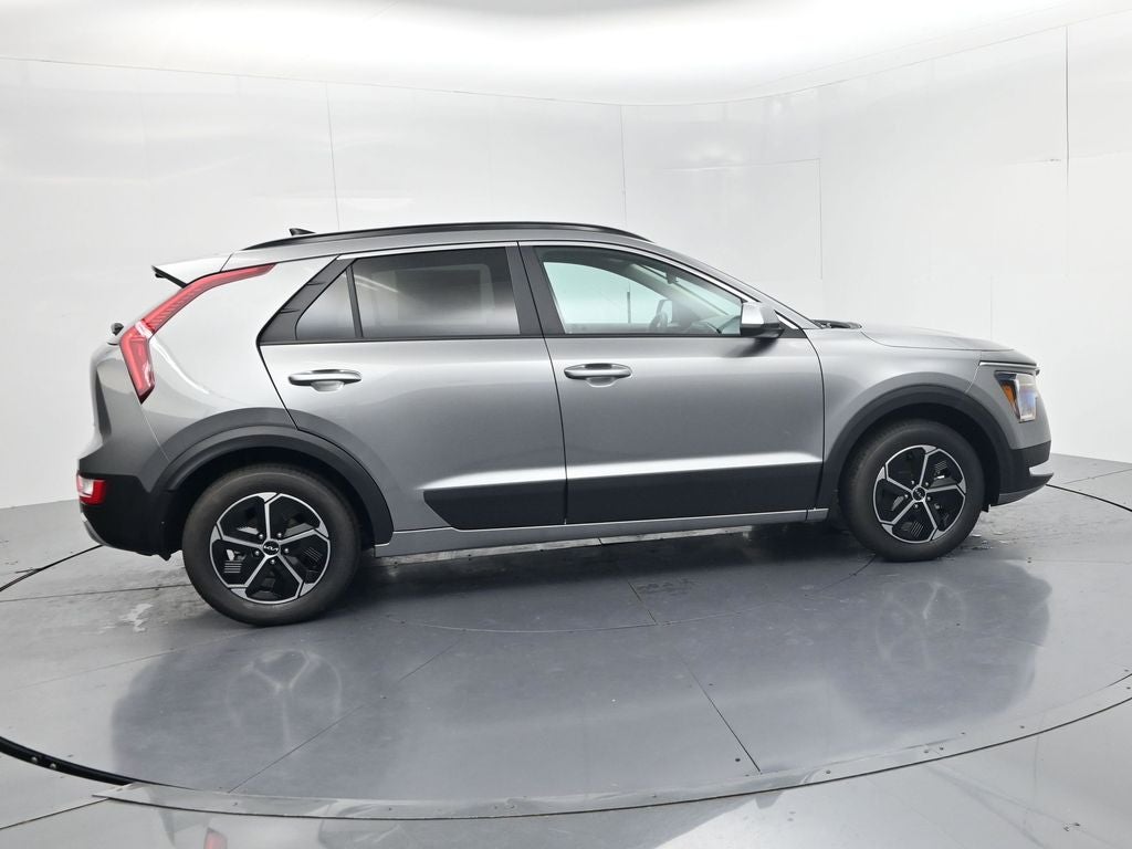 2026 Kia Niro LX