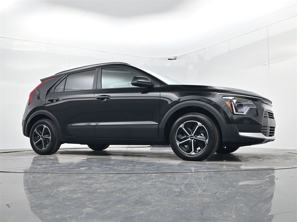 2026 Kia Niro LX
