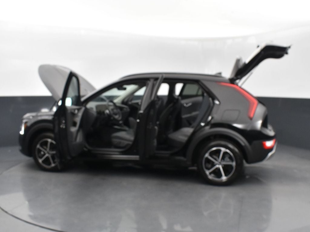 2025 Kia Niro EX