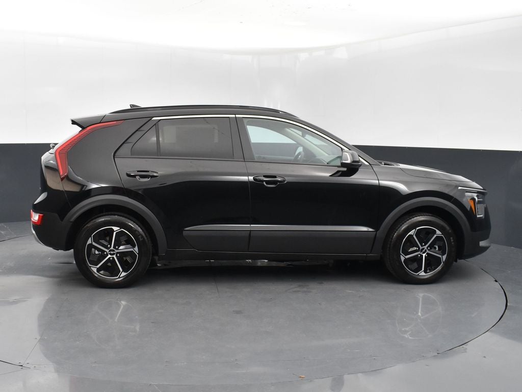 2025 Kia Niro EX