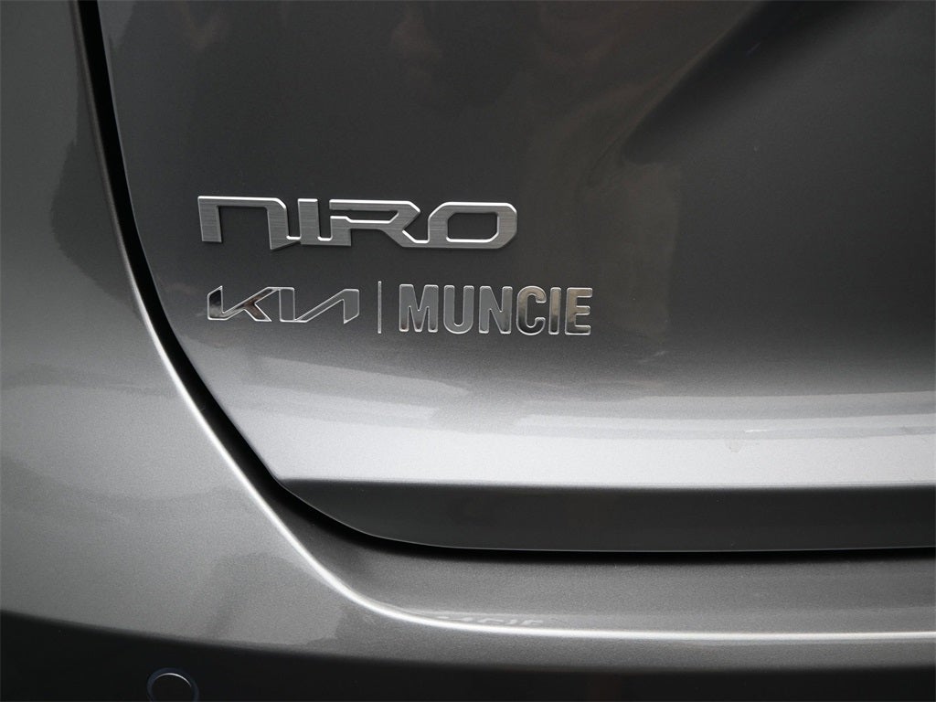 2025 Kia Niro EX