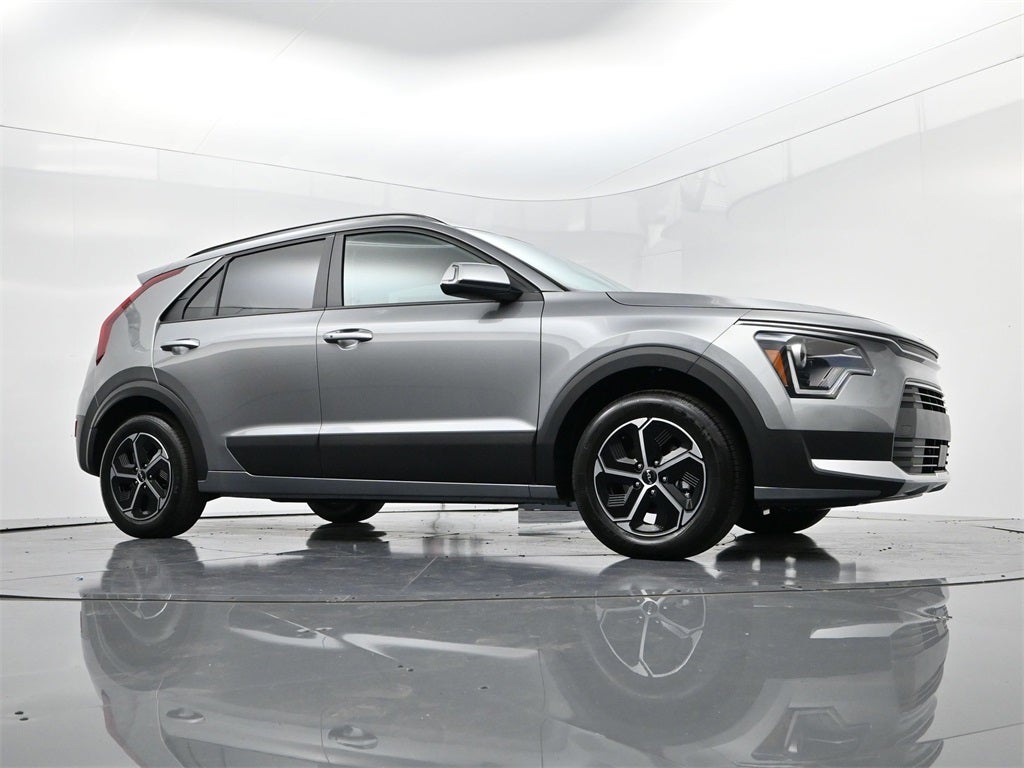 2025 Kia Niro EX