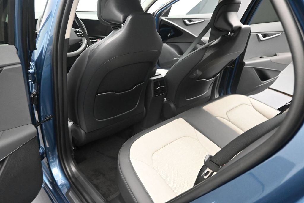 2026 Kia Niro SX Touring