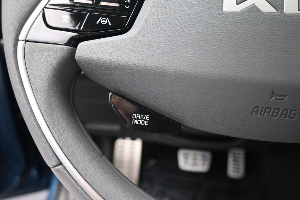2026 Kia Niro SX Touring