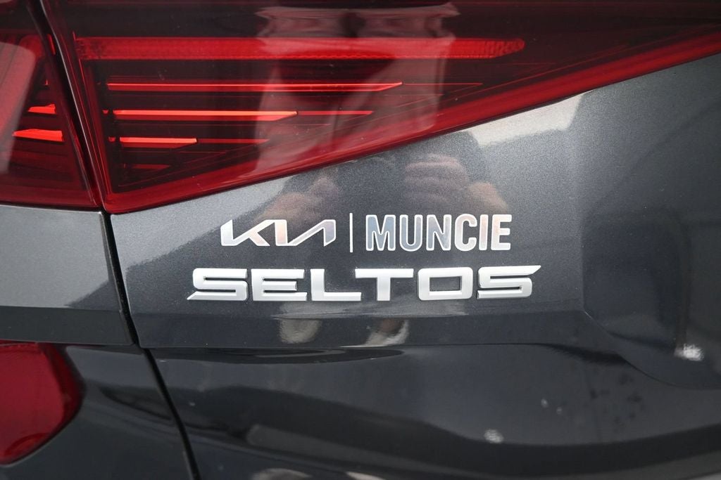 2022 Kia Seltos S