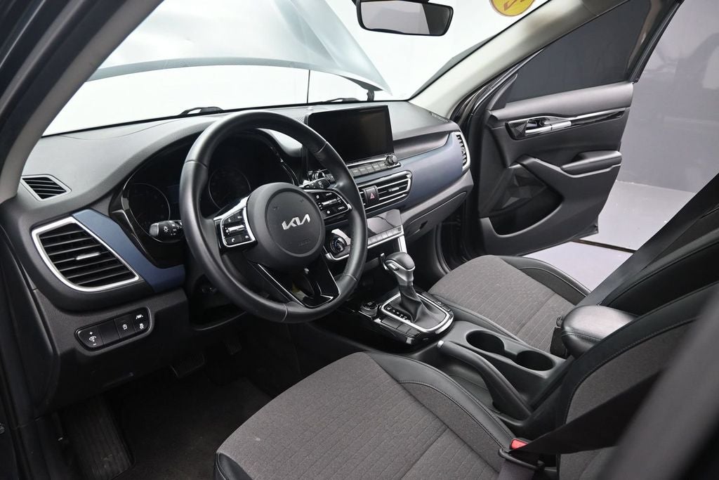 2022 Kia Seltos S