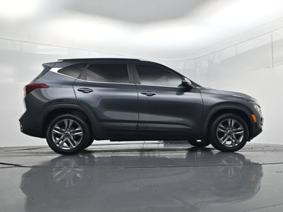 2022 Kia Seltos S
