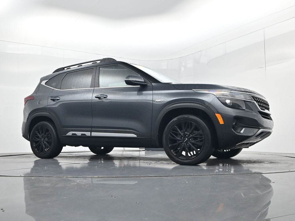 2023 Kia Seltos Nightfall
