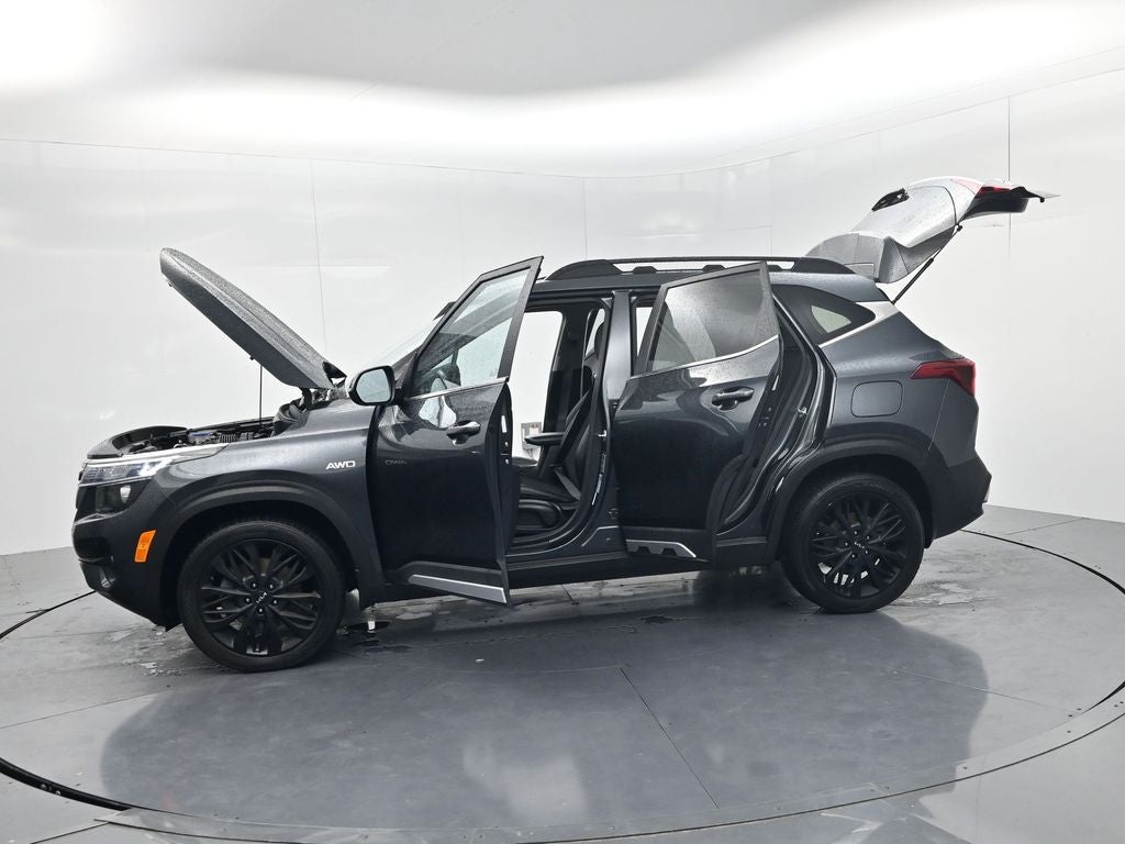 2023 Kia Seltos Nightfall