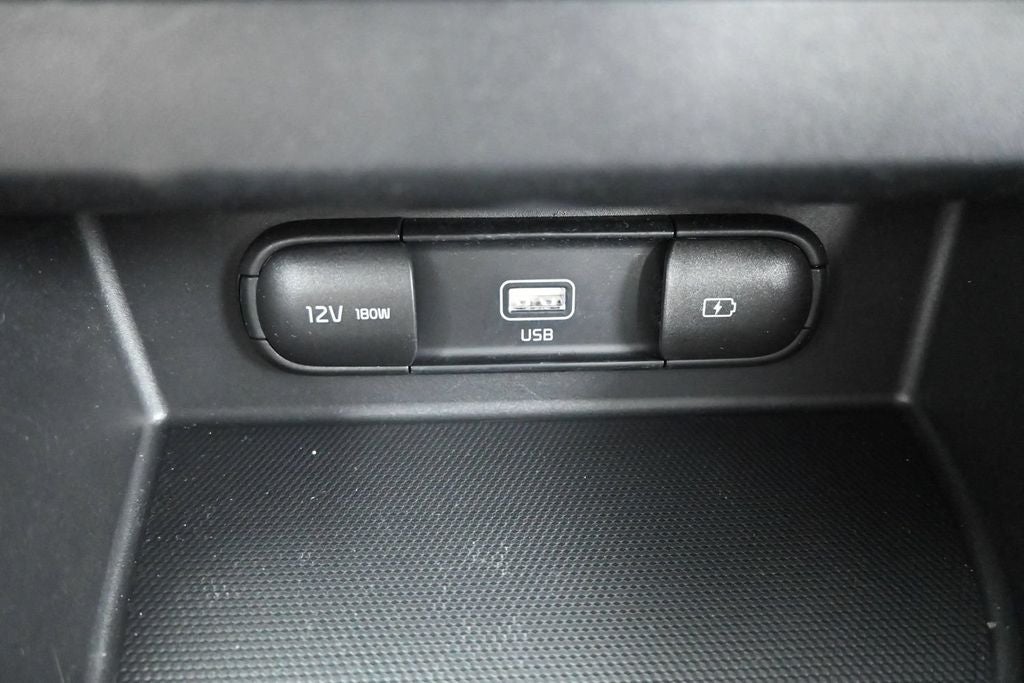 2022 Kia Seltos S