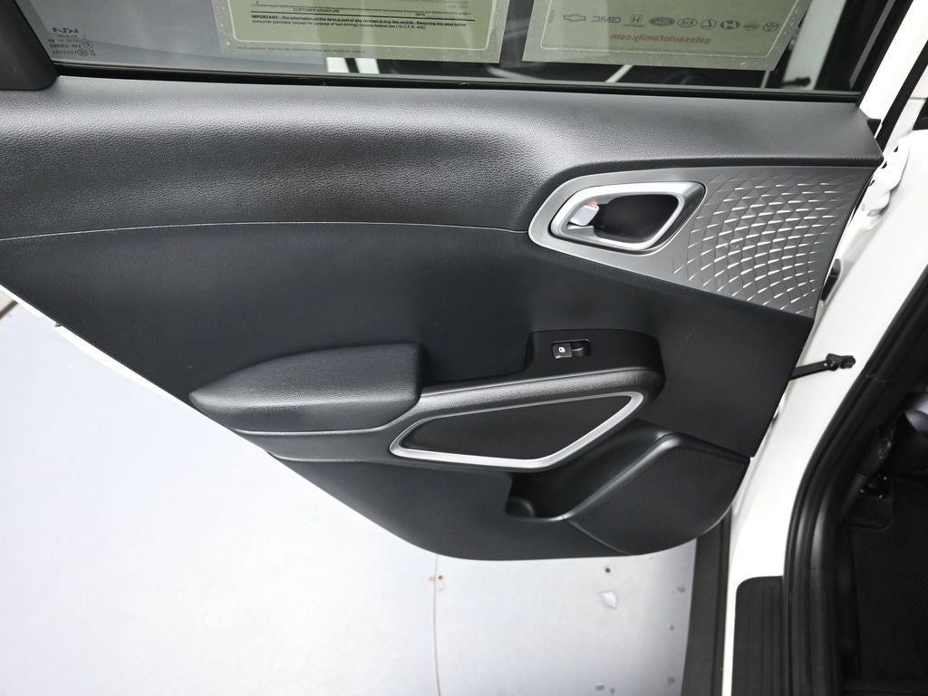 2025 Kia Soul LX