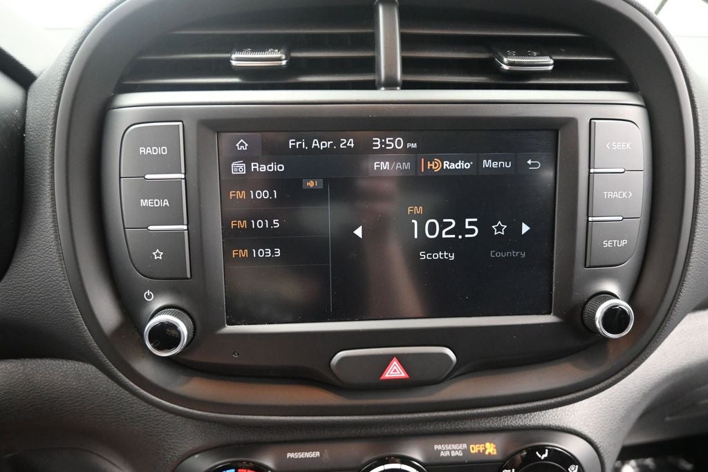 2024 Kia Soul LX