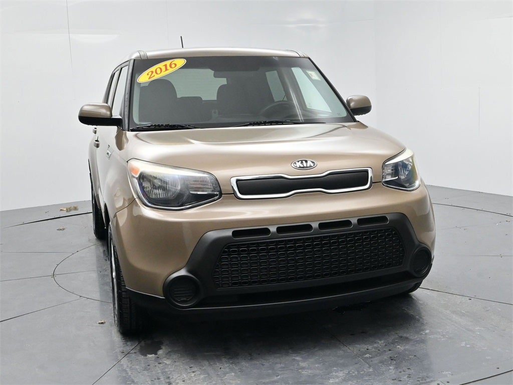 2016 Kia Soul Base