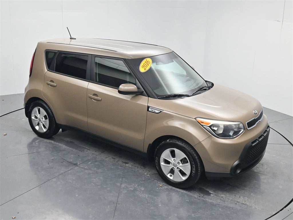 2016 Kia Soul Base
