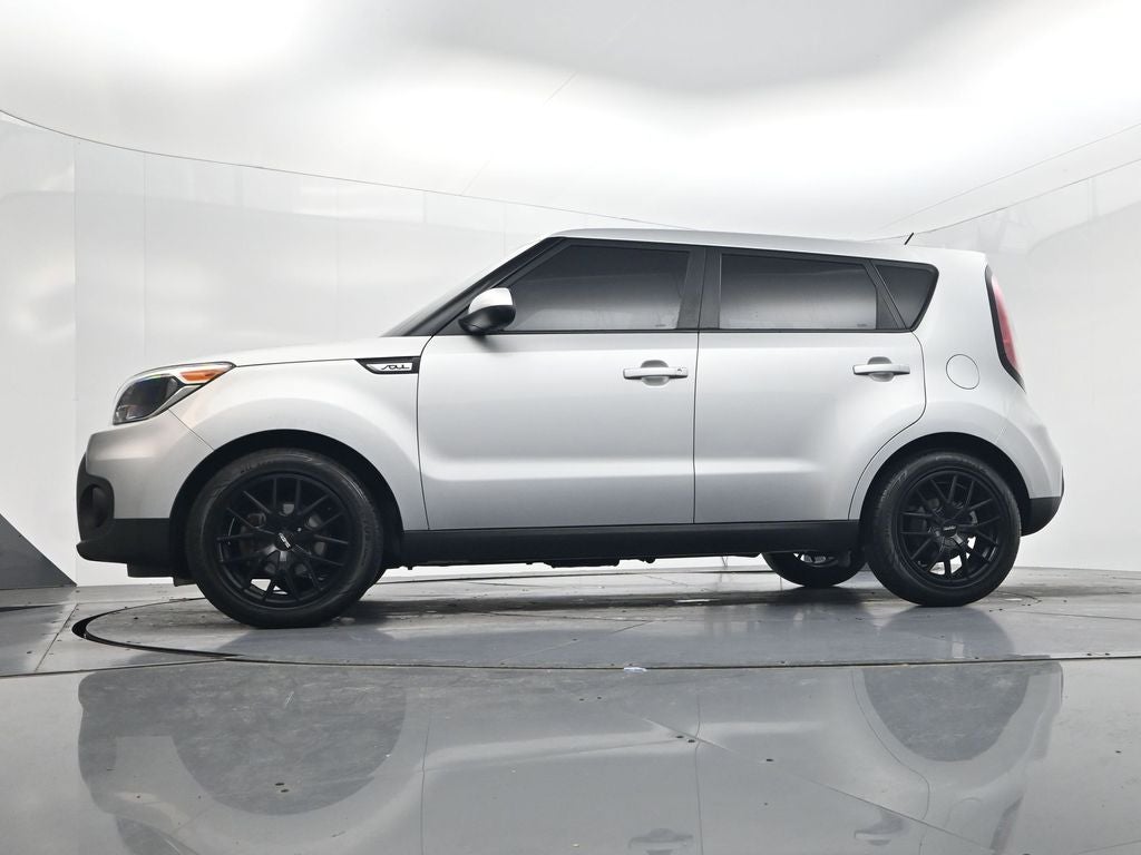 2017 Kia Soul Base