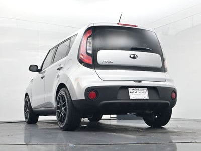 2017 Kia Soul Base